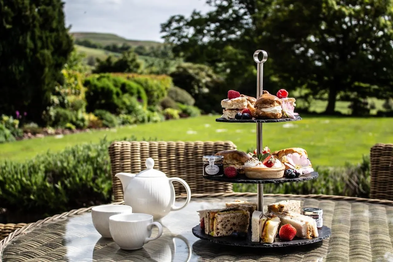 Falcon Manor Hotel Settle