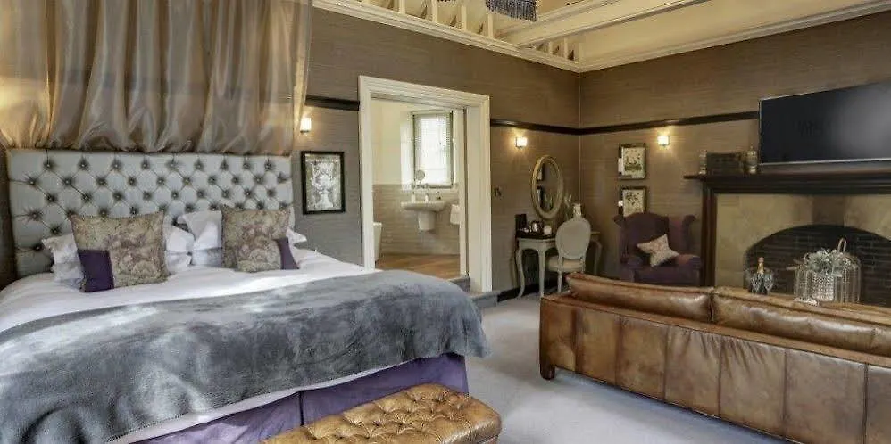 Falcon Manor Hotel Settle